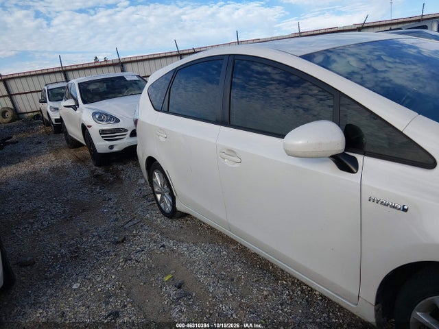 2014 Toyota Prius V Five მანქანა იყიდება აუქციონზე, vin: JTDZN3EU2E3311795, აუქციონის ნომერი: 46310394