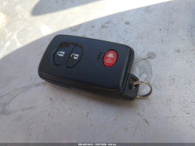 Toyota Prius V Four 2015 JTDZN3EU4FJ026951 Image 11