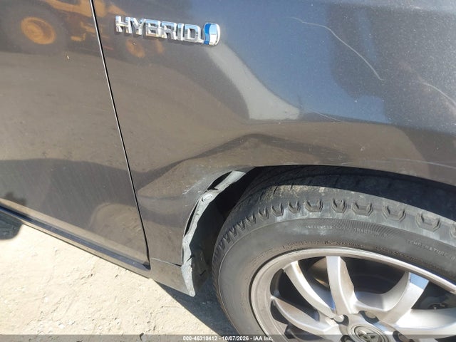 Toyota Prius V Four 2015 JTDZN3EU4FJ026951 Image 17