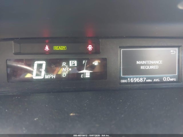 Toyota Prius V Four 2015 JTDZN3EU4FJ026951 Image 7