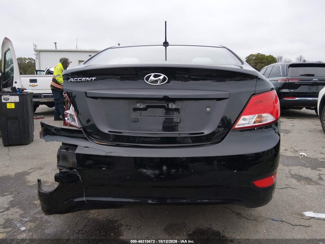 2017 Hyundai Accent Se მანქანა იყიდება აუქციონზე, vin: KMHCT4AE8HU327168, აუქციონის ნომერი: 46310472