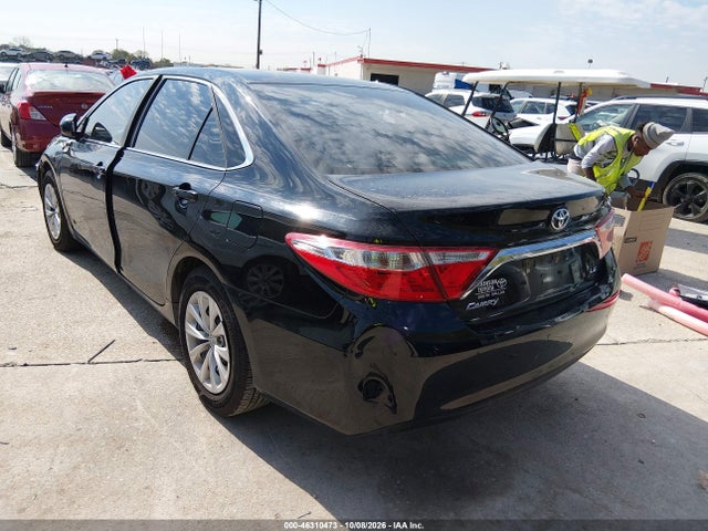 2017 Toyota Camry Le მანქანა იყიდება აუქციონზე, vin: 4T1BF1FK7HU639398, აუქციონის ნომერი: 46310473