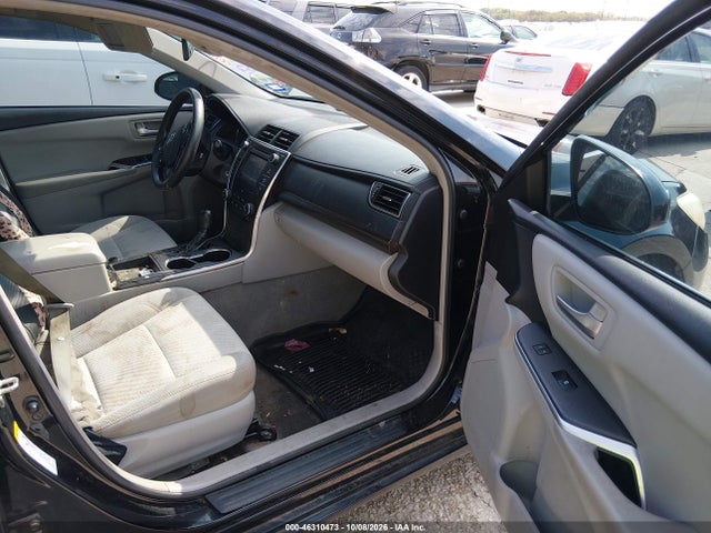 2017 Toyota Camry Le მანქანა იყიდება აუქციონზე, vin: 4T1BF1FK7HU639398, აუქციონის ნომერი: 46310473