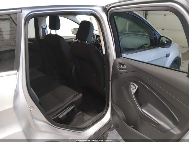 Продаж на аукціоні авто 2019 Ford Escape Se, vin: 1FMCU9GD0KUB10505, номер лоту: 46310484