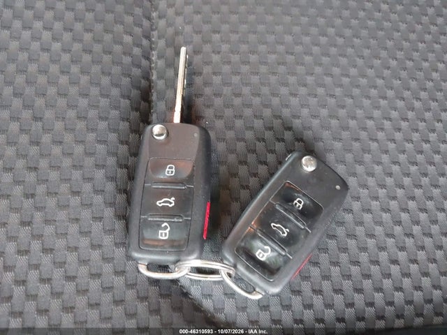 2012 Volkswagen Passat 2.5l S მანქანა იყიდება აუქციონზე, vin: 1VWAP7A35CC023534, აუქციონის ნომერი: 46310593