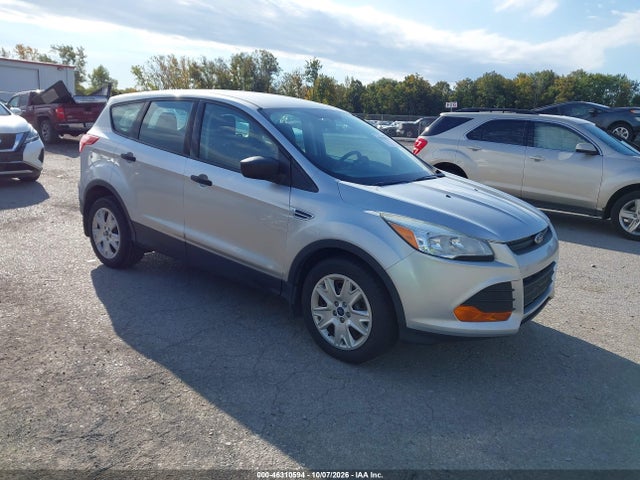 46310594 :رقم المزاد ، 1FMCU0F79FUB46898 vin ، 2015 Ford Escape S مزاد بيع