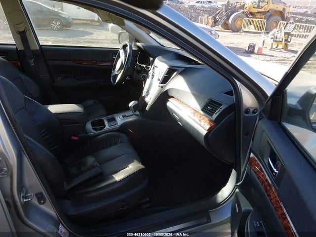 46310602 :رقم المزاد ، 4S3BMBK63B3247203 vin ، 2011 Subaru Legacy 2.5i Limited مزاد بيع