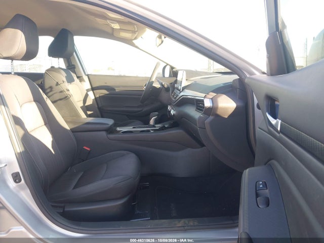 1N4BL4DV7RN421376 Nissan Altima Sv Fwd
