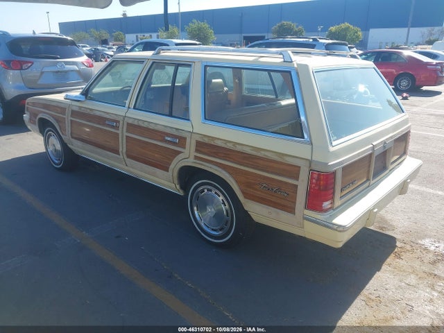 1982 Chrysler Lebaron Town And Country მანქანა იყიდება აუქციონზე, vin: 1C3BC59D8CF240681, აუქციონის ნომერი: 46310702