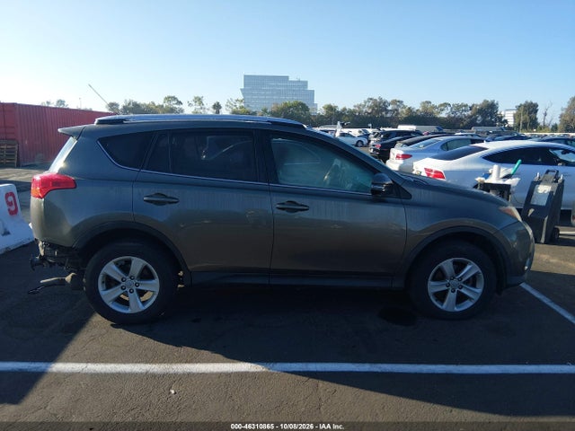 Toyota Rav4 Xle 2014 JTMWFREV1ED030593 Image 14
