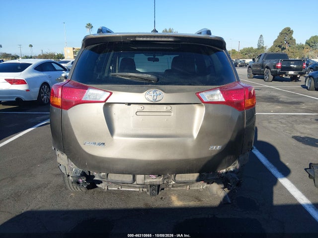 Toyota Rav4 Xle 2014 JTMWFREV1ED030593 Image 17