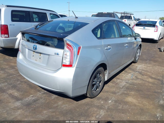 2013 Toyota Prius Two მანქანა იყიდება აუქციონზე, vin: JTDKN3DU6D5685395, აუქციონის ნომერი: 46310868