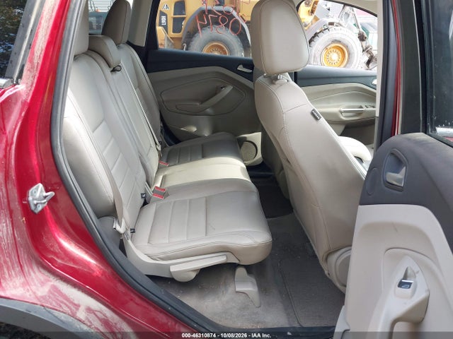 46310874 :رقم المزاد ، 1FMCU9G92GUC16408 vin ، 2016 Ford Escape Se مزاد بيع