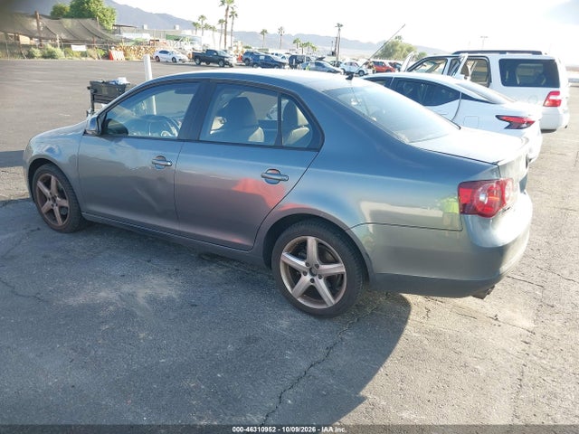 Продаж на аукціоні авто 2010 Volkswagen Jetta Limited Edition, vin: 3VWAZ7AJ7AM121551, номер лоту: 46310952