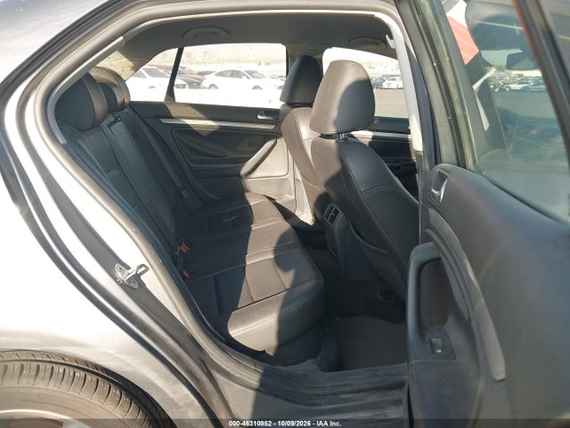 Продаж на аукціоні авто 2010 Volkswagen Jetta Limited Edition, vin: 3VWAZ7AJ7AM121551, номер лоту: 46310952