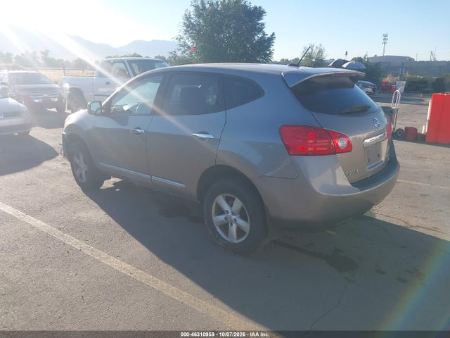 2013 Nissan Rogue S მანქანა იყიდება აუქციონზე, vin: JN8AS5MV1DW642770, აუქციონის ნომერი: 46310959