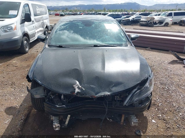 Chrysler 200 S 2015 1C3CCCBB3FN673658 Image 6