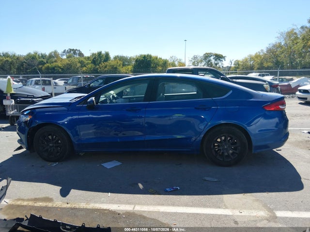2017 Ford Fusion S მანქანა იყიდება აუქციონზე, vin: 3FA6P0G77HR162086, აუქციონის ნომერი: 46311058