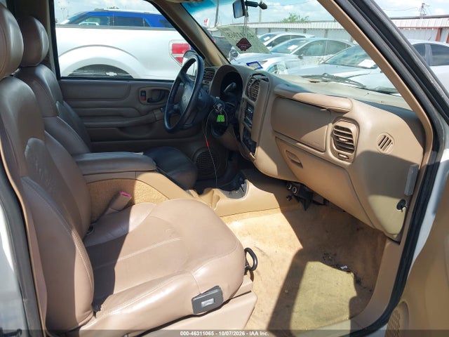 Aukcja sprzedaży 1998 Chevrolet Blazer Lt, vin: 1GNCS13W7W2244097, numer aukcji: 46311065