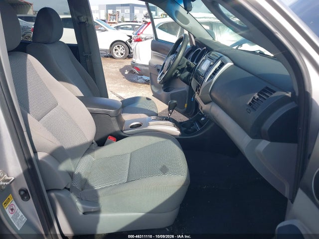 Продаж на аукціоні авто 2015 Toyota Tacoma Prerunner, vin: 5TFJX4GN4FX049789, номер лоту: 46311110
