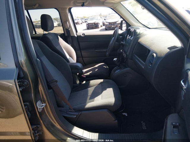 1C4NJRBB2GD566332 Jeep Patriot Sport