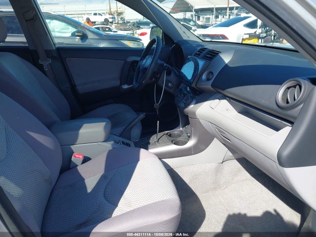 46311114 :رقم المزاد ، JTMZK33V686012270 vin ، 2008 Toyota Rav4 Base V6 مزاد بيع