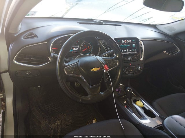 1G1ZE5ST4HF223740 Chevrolet MALIBU 1LT