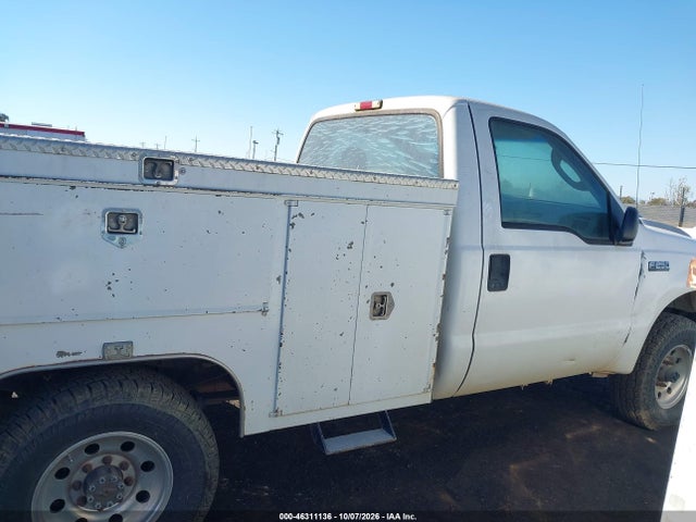 46311136 :رقم المزاد ، 1FDNF21S33EA66674 vin ، 2003 Ford F250 Super Duty مزاد بيع