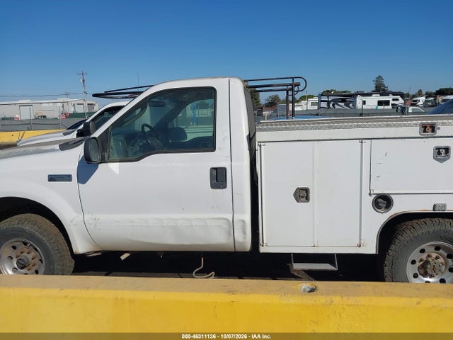 46311136 :رقم المزاد ، 1FDNF21S33EA66674 vin ، 2003 Ford F250 Super Duty مزاد بيع
