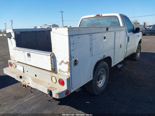 46311136 :رقم المزاد ، 1FDNF21S33EA66674 vin ، 2003 Ford F250 Super Duty مزاد بيع