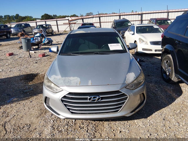 46311202 :رقم المزاد ، 5NPD84LF5HH042468 vin ، 2017 Hyundai Elantra Se مزاد بيع