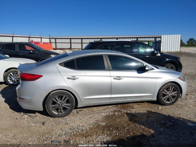 46311202 :رقم المزاد ، 5NPD84LF5HH042468 vin ، 2017 Hyundai Elantra Se مزاد بيع