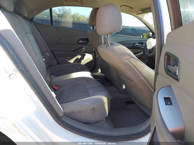 46311250 :رقم المزاد ، 1G11A5SL2FF282839 vin ، 2015 Chevrolet Malibu 1fl مزاد بيع