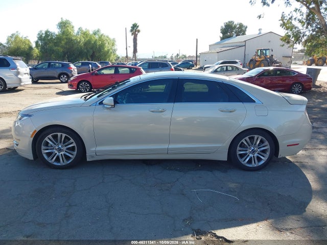 Lincoln MKZ 2016 3LN6L2GK9GR631212 Image 14