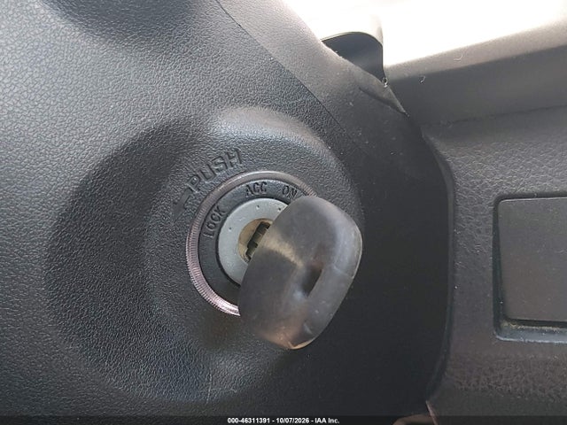 46311391 :رقم المزاد ، 2T3ZFREV5EW094782 vin ، 2014 Toyota Rav4 Le مزاد بيع