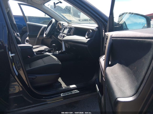 46311391 :رقم المزاد ، 2T3ZFREV5EW094782 vin ، 2014 Toyota Rav4 Le مزاد بيع