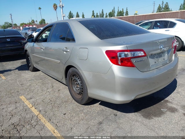 Toyota CAMRY LE 2014 4T4BF1FK2ER379431 Image 3