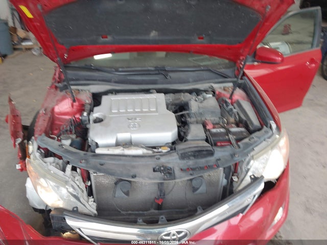 46311511 :رقم المزاد ، 4T1BK1FK3CU501975 vin ، 2012 Toyota Camry Xle V6 مزاد بيع