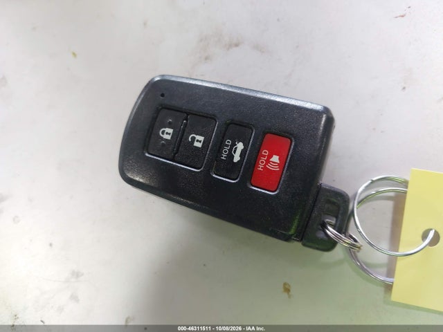 46311511 :رقم المزاد ، 4T1BK1FK3CU501975 vin ، 2012 Toyota Camry Xle V6 مزاد بيع