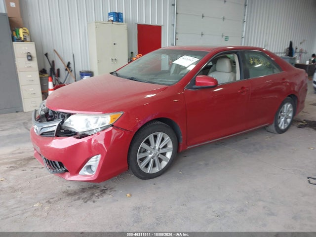 46311511 :رقم المزاد ، 4T1BK1FK3CU501975 vin ، 2012 Toyota Camry Xle V6 مزاد بيع