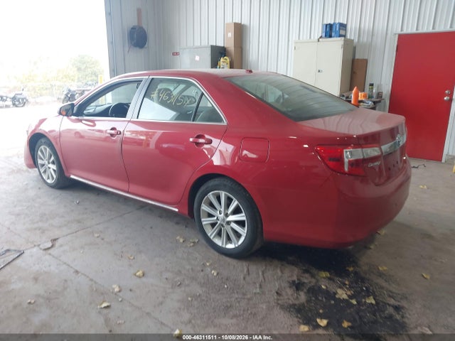 46311511 :رقم المزاد ، 4T1BK1FK3CU501975 vin ، 2012 Toyota Camry Xle V6 مزاد بيع