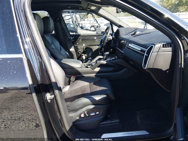 46311521 :رقم المزاد ، WP1AA2AY9LDA03637 vin ، 2020 Porsche Cayenne مزاد بيع