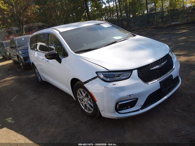 Auction sale of the 2025 Chrysler Pacifica Select, vin: 2C4RC1BG7SR614776, lot number: 46311675