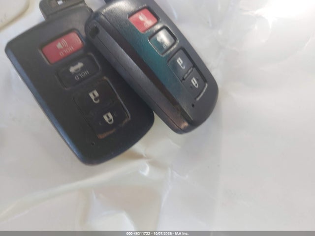 Продажа на аукционе авто 2014 Toyota Corolla S Plus, vin: 5YFBURHE8EP078654, номер лота: 46311722