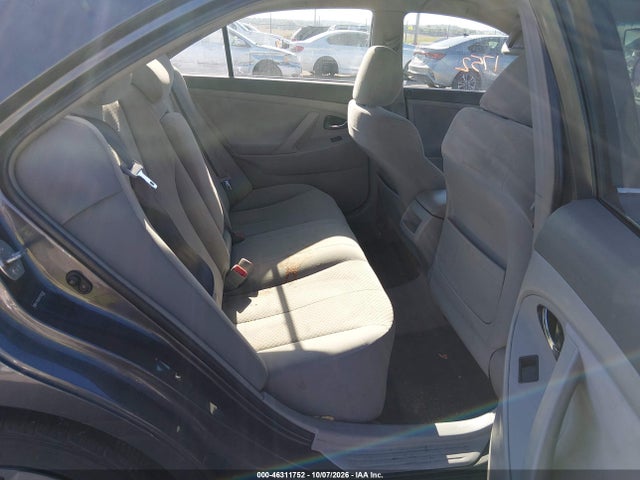 46311752 :رقم المزاد ، 4T1BE46K17U683092 vin ، 2007 Toyota Camry Le مزاد بيع