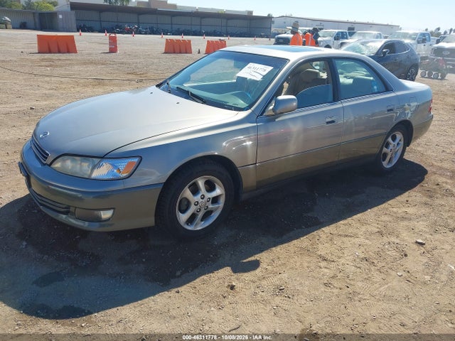 2000 Lexus Es 300 მანქანა იყიდება აუქციონზე, vin: JT8BF28G8Y0275565, აუქციონის ნომერი: 46311778