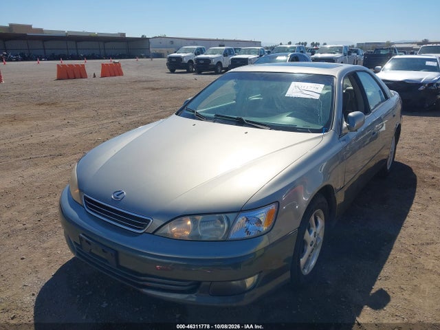 2000 Lexus Es 300 მანქანა იყიდება აუქციონზე, vin: JT8BF28G8Y0275565, აუქციონის ნომერი: 46311778
