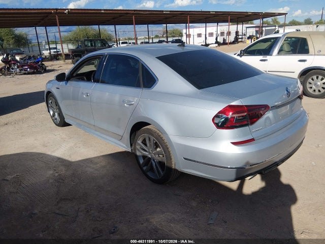 1VWDT7A31HC078272 Volkswagen Passat 1.8t R-line