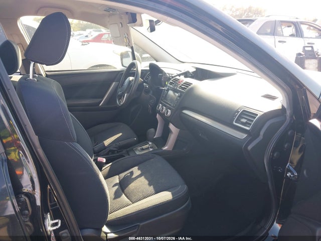 46312031 :رقم المزاد ، JF2SJABC7HH533478 vin ، 2017 Subaru Forester 2.5i مزاد بيع