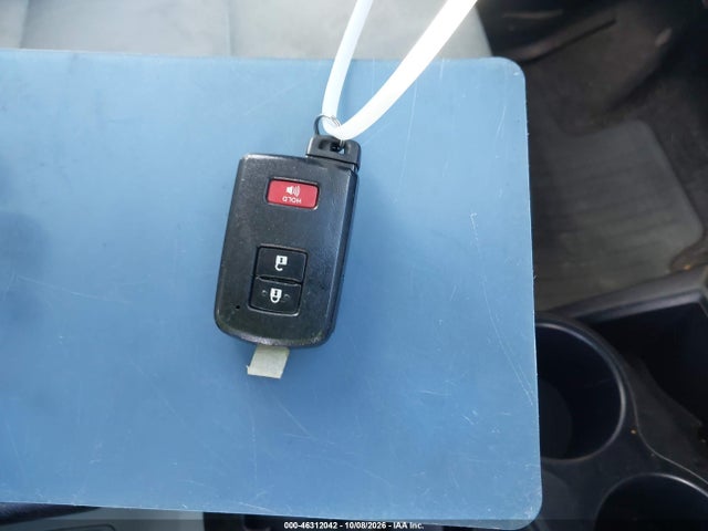 Aukcja sprzedaży 2013 Toyota Prius C Three, vin: JTDKDTB39D1055861, numer aukcji: 46312042